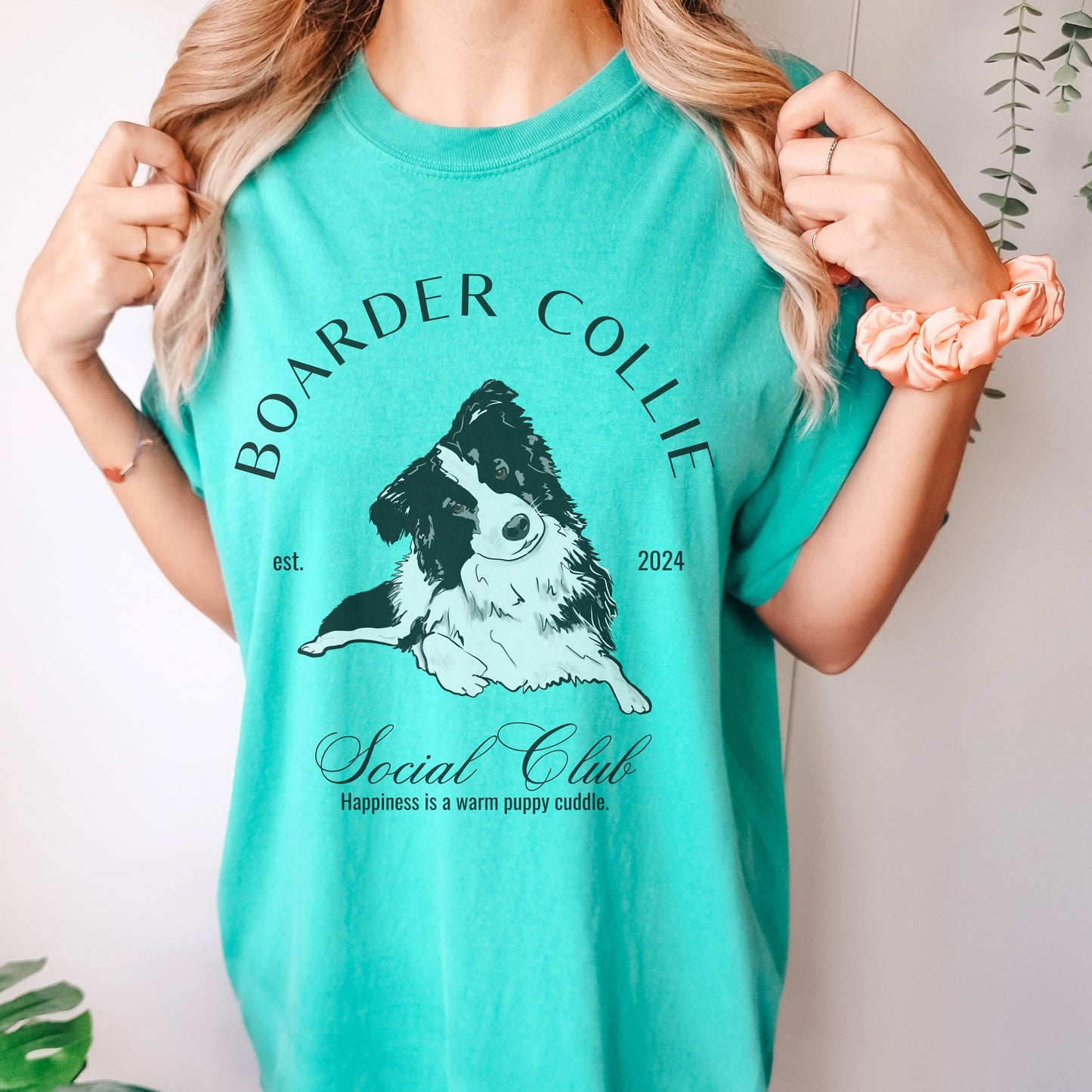 Boarder Collie Shirt | Dog Mama T-shirt | Dog Grandma Gift | Birthday Gift for her | Social Club Shirt | Big Dog Breed | Fun Dog T-Shirt